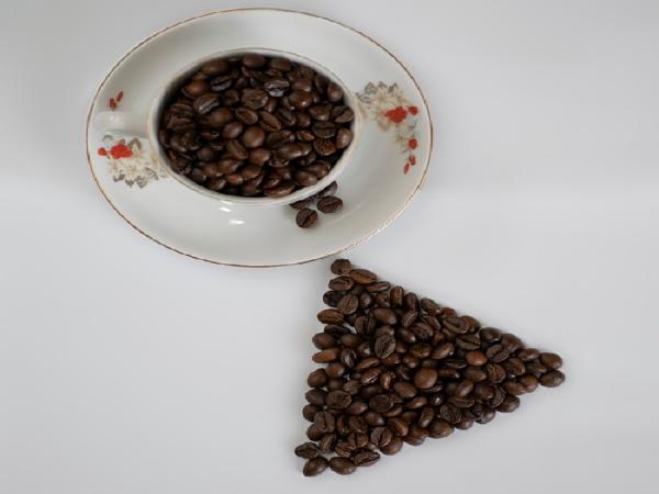 مشخصات دانه قهوه چری
