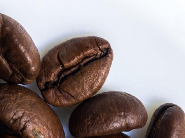 مشخصات دانه قهوه خارجی
